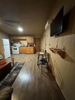 7301 Cr 203a