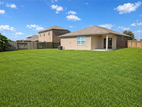 Tiny photo for 2201 Nautica Terrace Drive, La Marque, TX 77568 (MLS # 55214318)