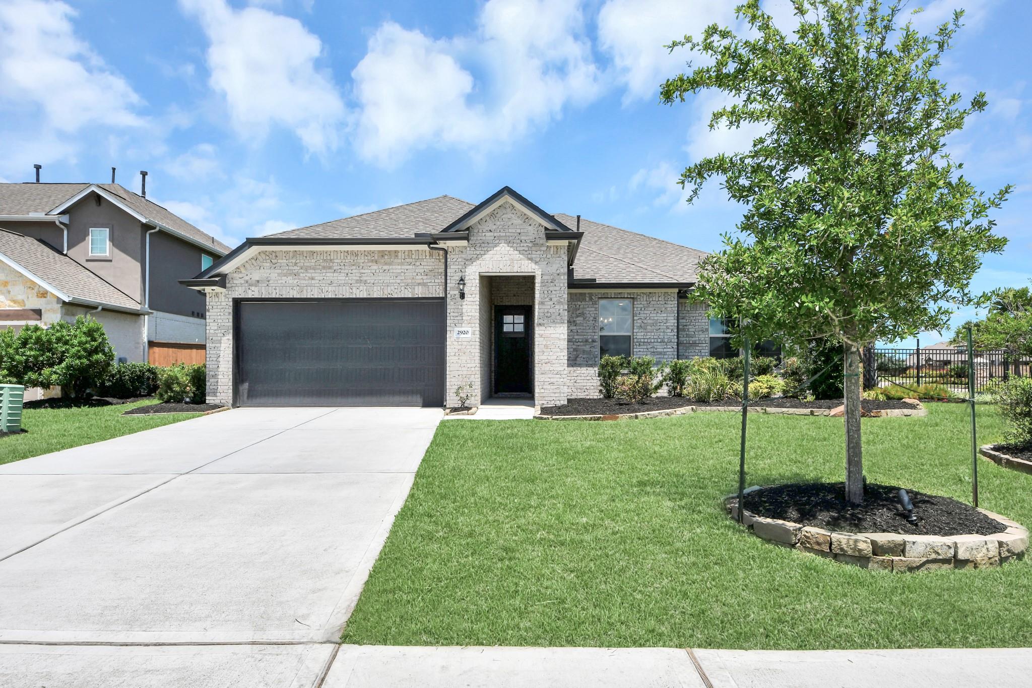2920 Arbor Edge Crossing