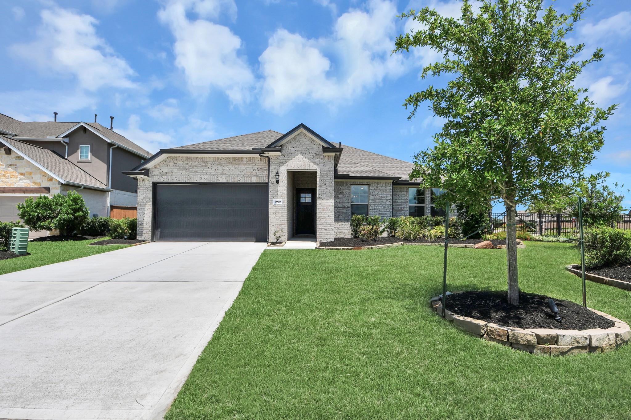 2920 Arbor Edge Crossing
