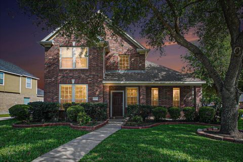 Photo of 2615 Atwood Glen Lane, Houston, TX 77014 (MLS # 17458167)