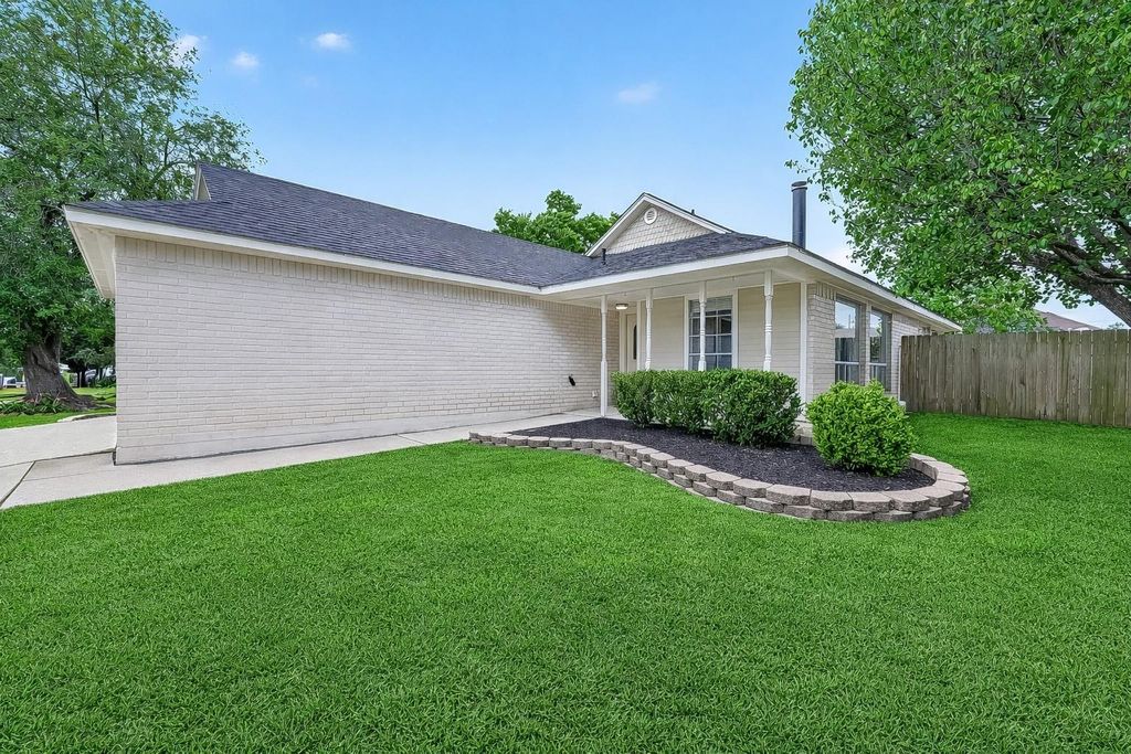 Photo of 12210 White River Drive, Tomball, TX 77375 (MLS # 64989438)