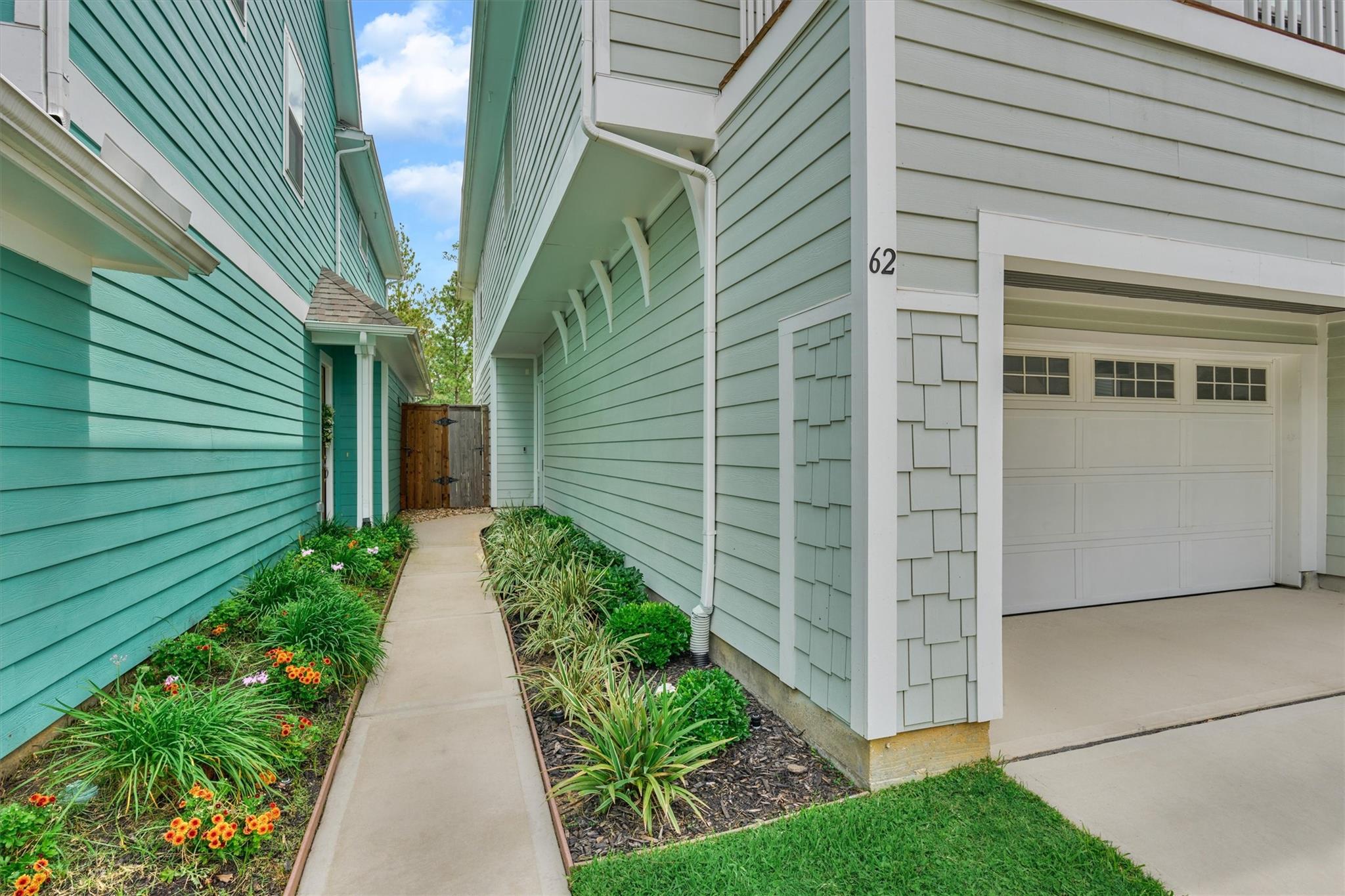 62 Dobbs View Lane