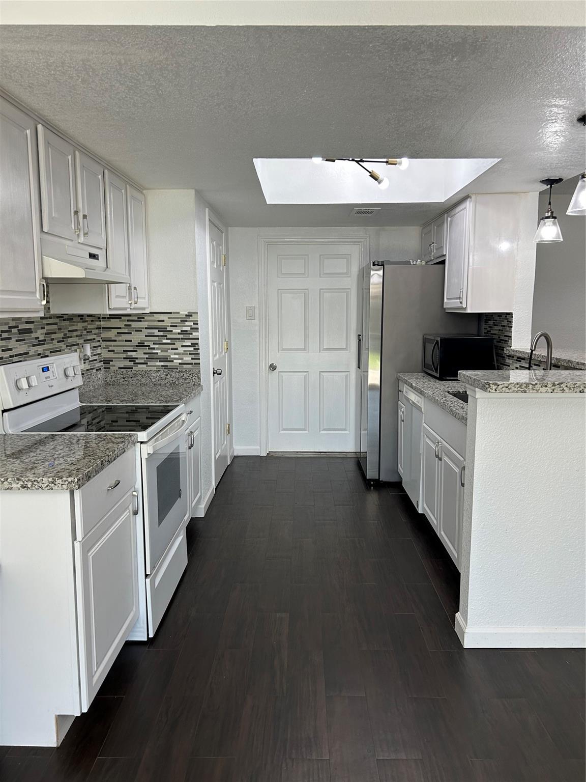 11127 Sageview Drive