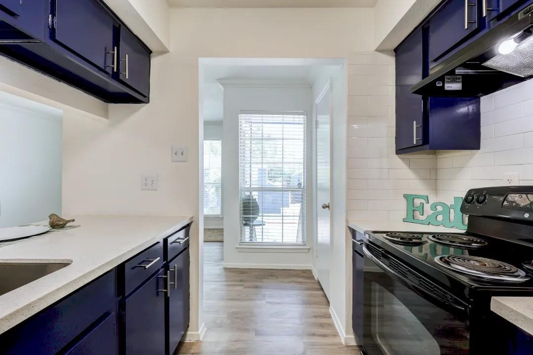1100 Graham Drive 1709