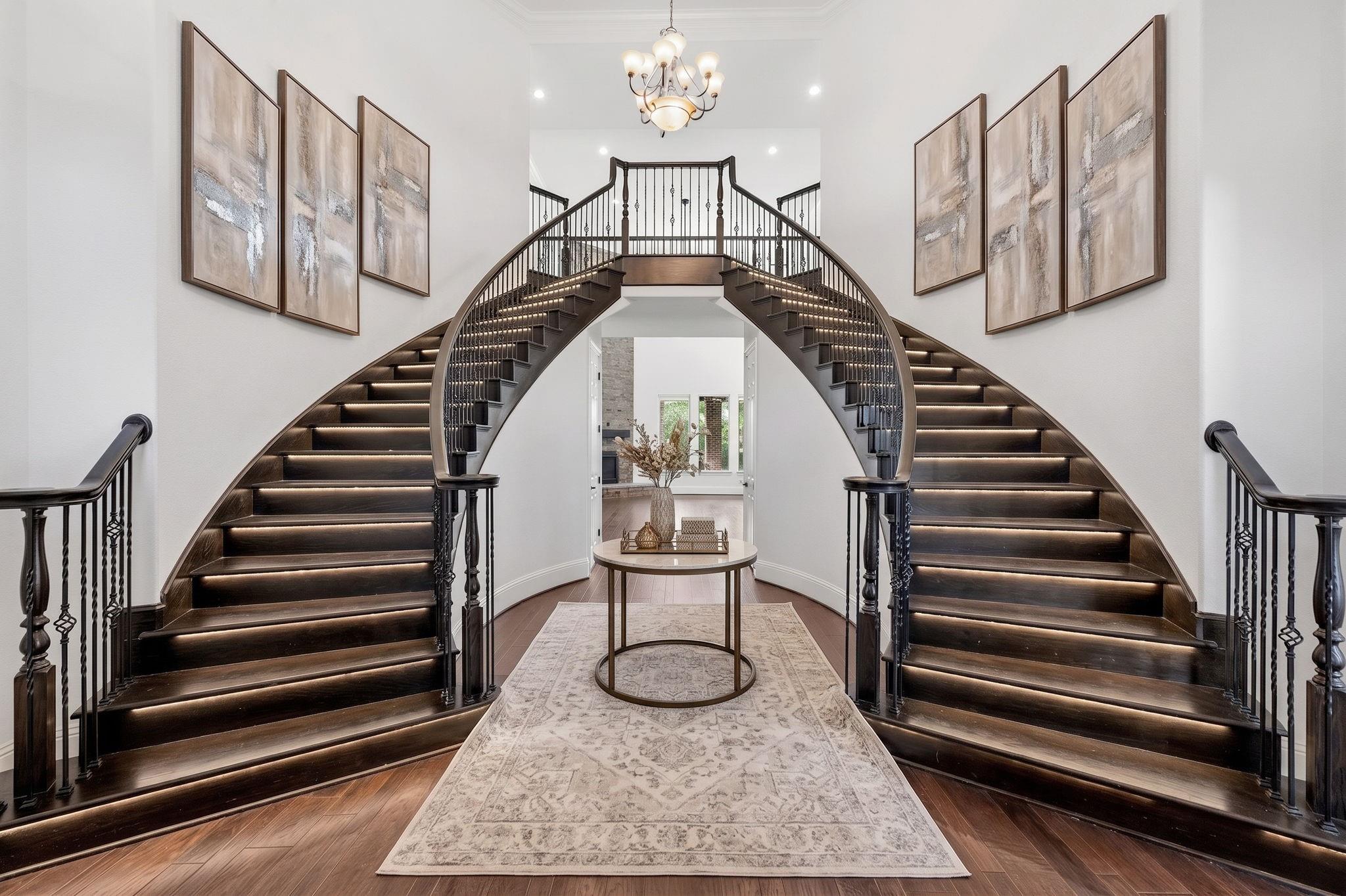 10 Coronet Ridge Court