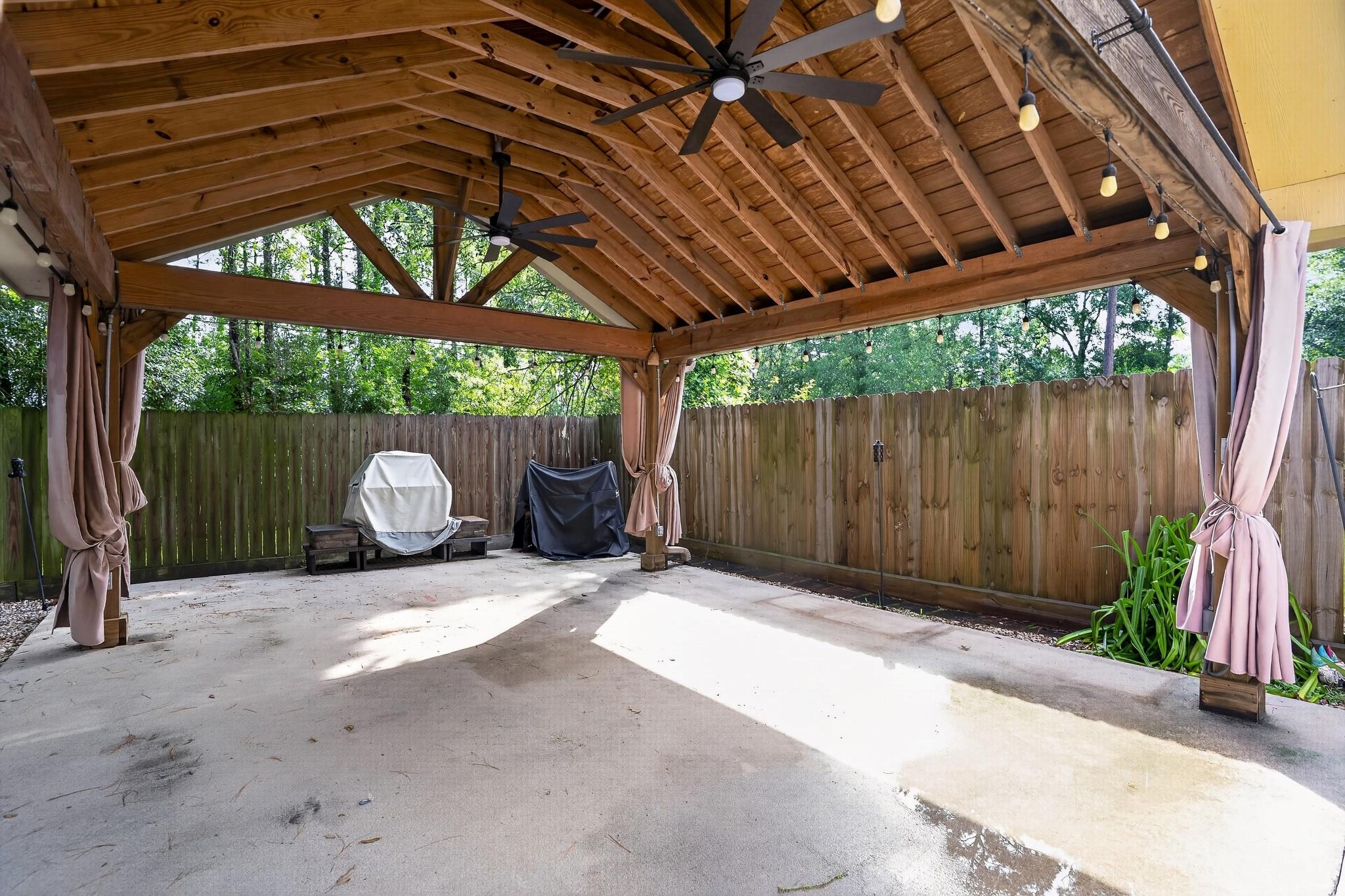 18299 Hollyberry Court