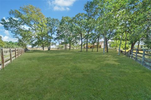 Tiny photo for 22100 Stone Creek Lane, Montgomery, TX 77316 (MLS # 15490462)