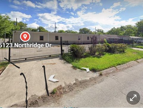 Photo of 5123 Northridge Drive, Houston, TX 77033 (MLS # 84731948)