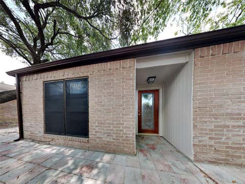 Homes For Sale - 7419 San Simeon Drive<br/> Fort Bend County, Houston, TX 77083
