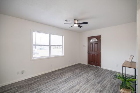 Tiny photo for 4901 Richfield Lane, Houston, TX 77048 (MLS # 66046822)