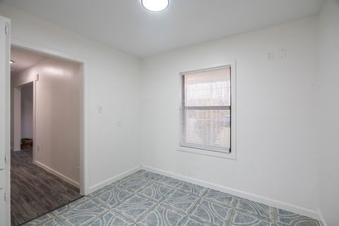 Tiny photo for 4901 Richfield Lane, Houston, TX 77048 (MLS # 66046822)