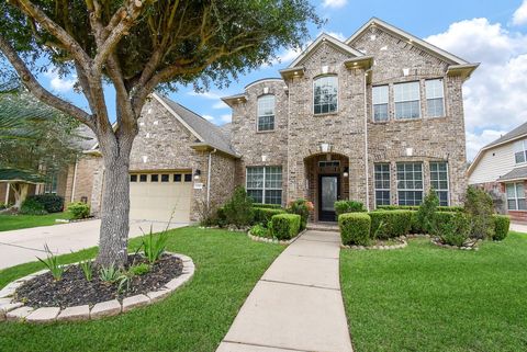 Photo of 6811 Bannon Trail, Sugar Land, TX 77479 (MLS # 55453577)