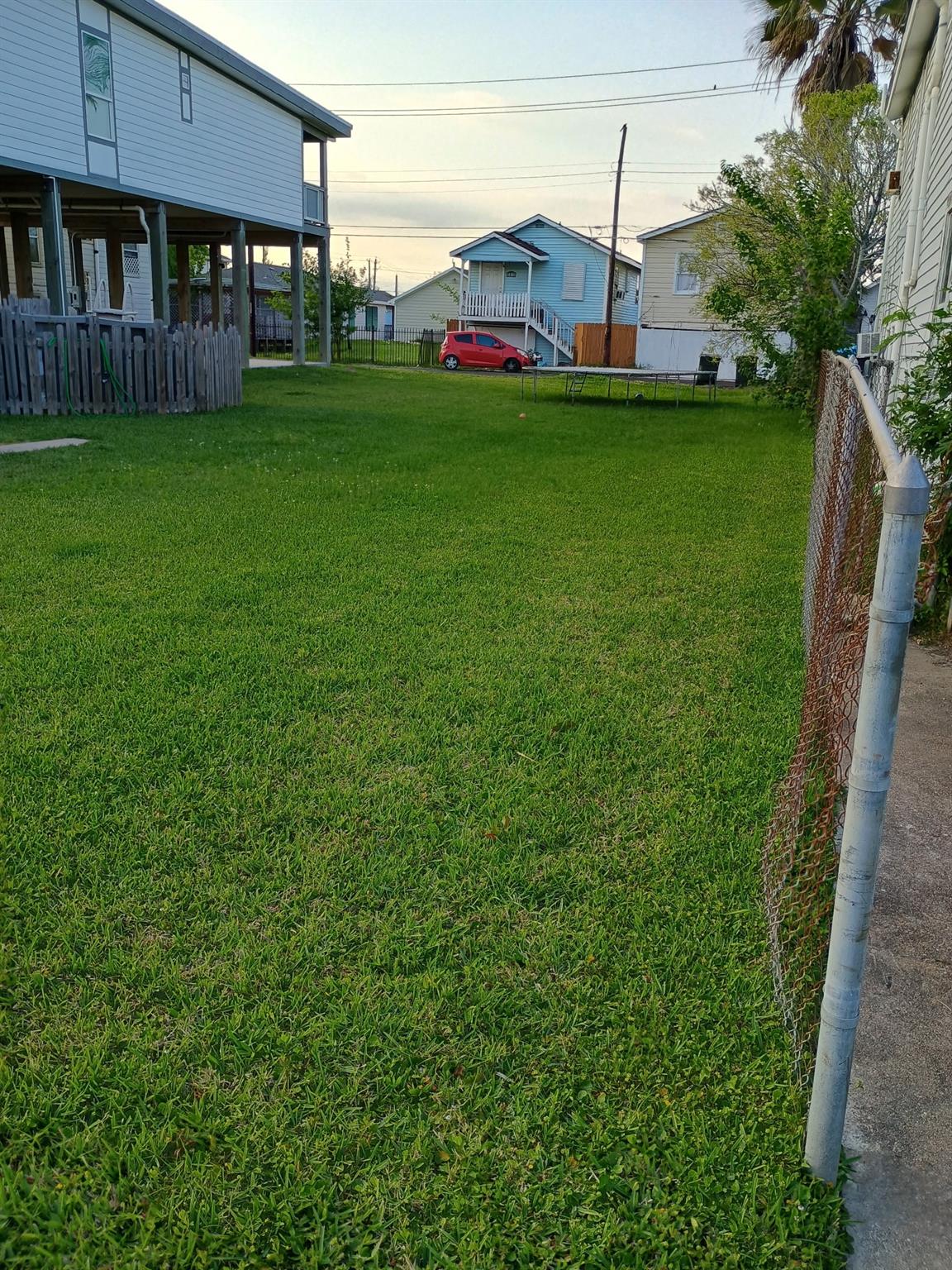 5016 1/2 Avenue M1/2