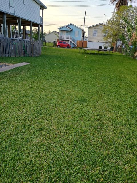 Vacant Land For Sale - 5016 1/2 Avenue M1/2<br/> Galveston, TX 77551