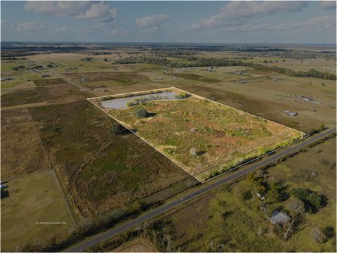 Photo of 7017 County Road 100, Boling, TX 77420 (MLS # 23227643)