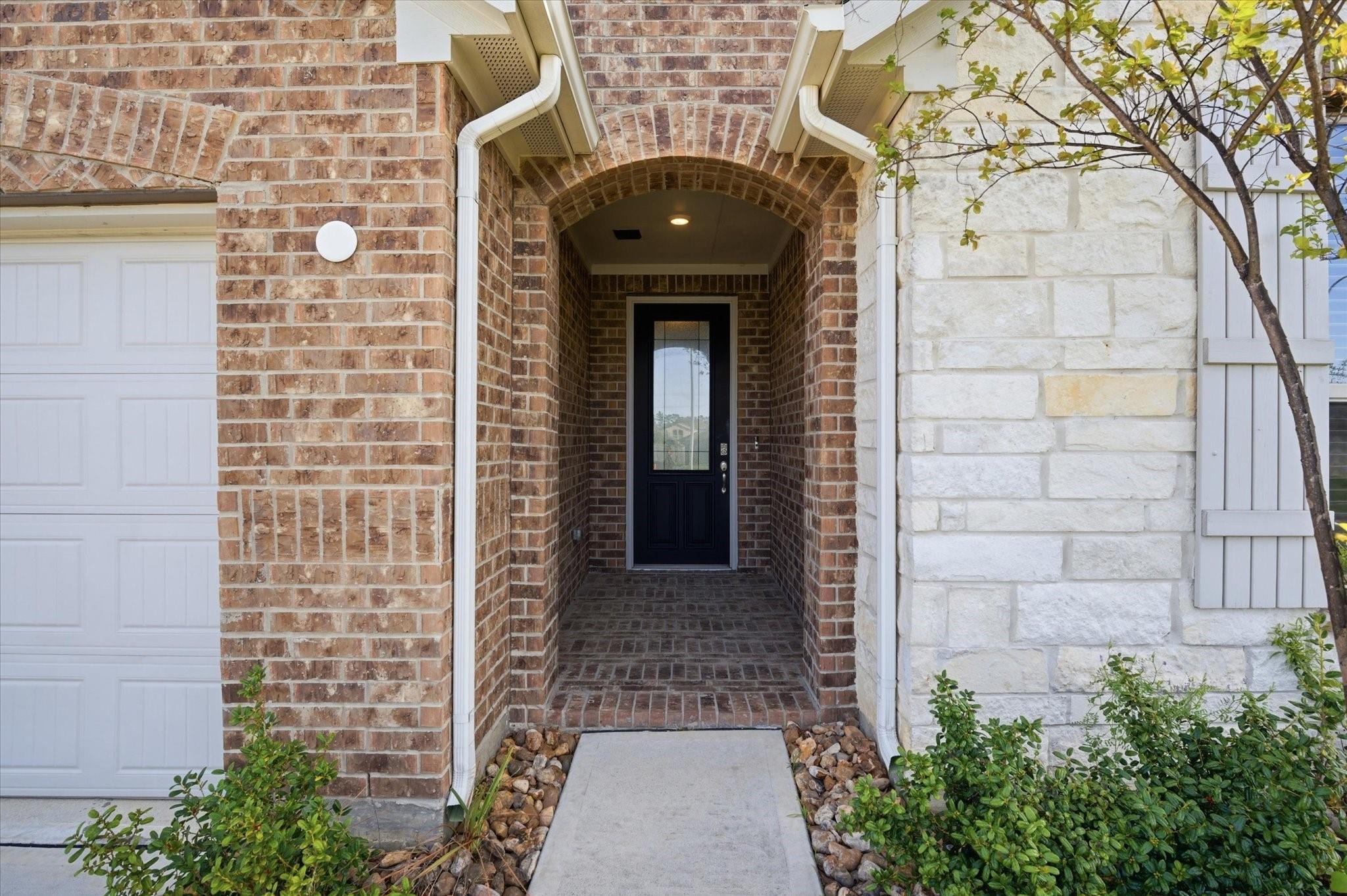 31122 Gullwing Manor Drive