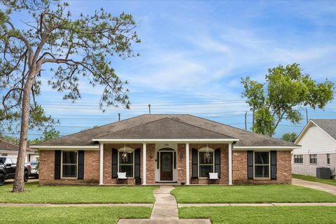 Photo of 7711 Twin Hills Drive, Houston, TX 77071 (MLS # 46312943)