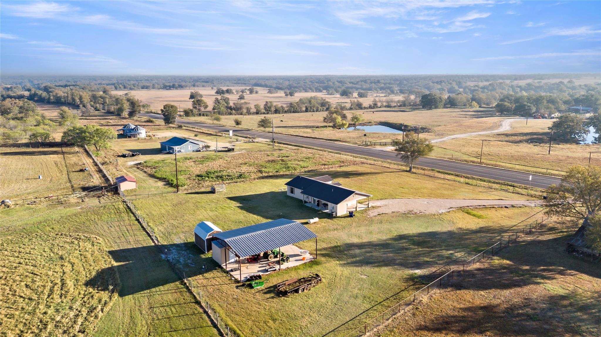 26727 N Hwy 90