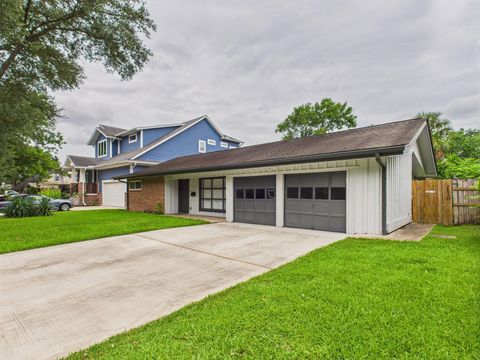 Tiny photo for 9202 Bintliff Drive, Houston, TX 77074 (MLS # 2741791)