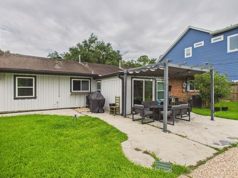 Tiny photo for 9202 Bintliff Drive, Houston, TX 77074 (MLS # 2741791)