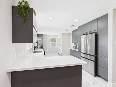 Tiny photo for 9202 Bintliff Drive, Houston, TX 77074 (MLS # 2741791)