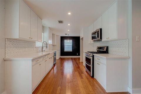 Tiny photo for 7231 Pine Grove Drive, Houston, TX 77092 (MLS # 41759103)