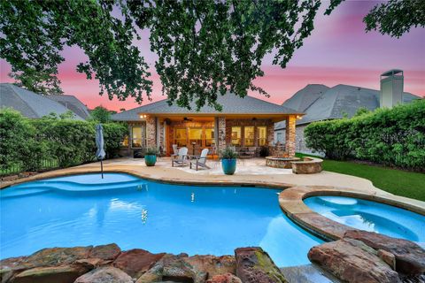 Photo of 15 Corbel Point Way, The Woodlands, TX 77375 (MLS # 29565832)