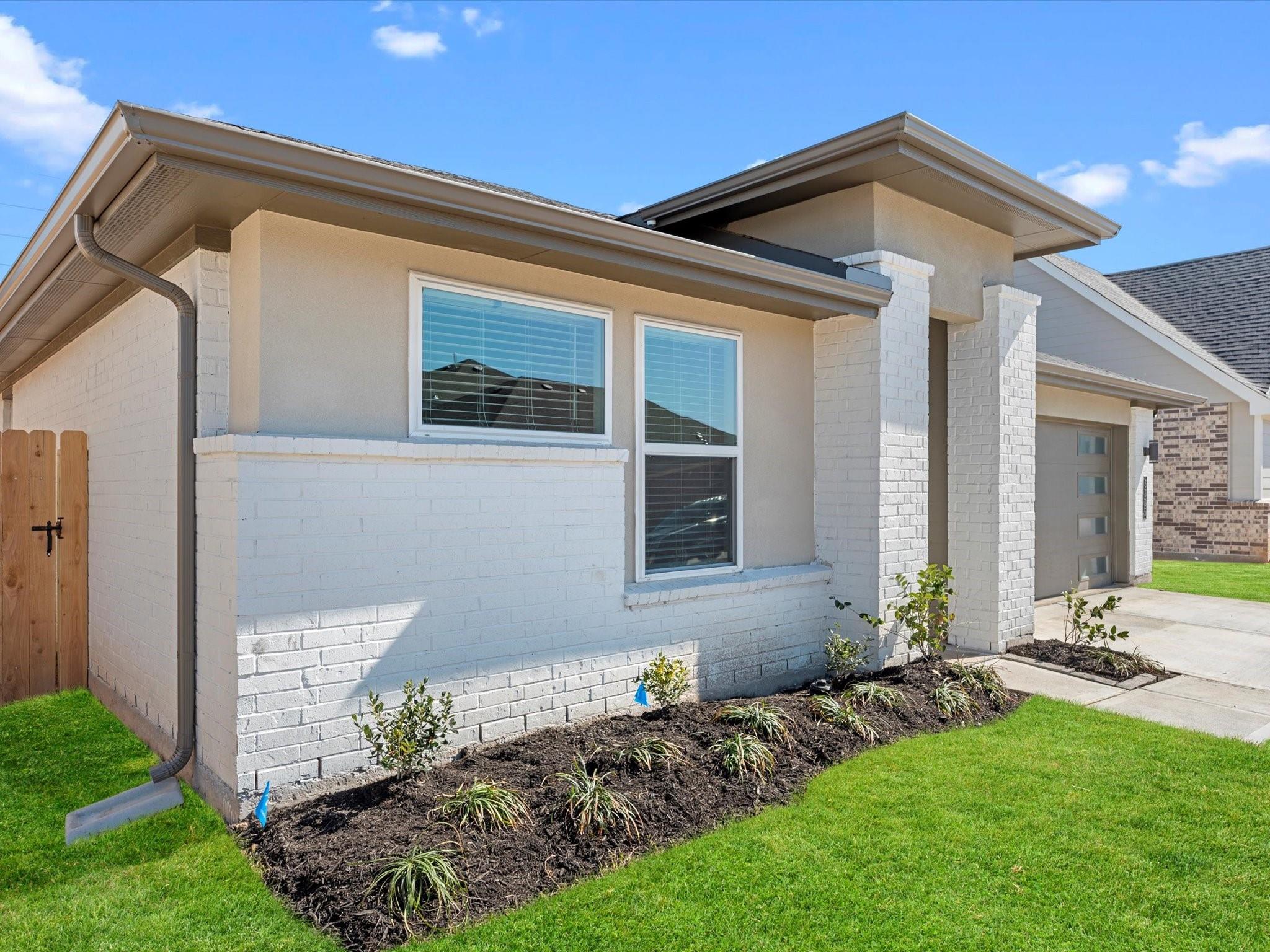 3335 Silverton Drive