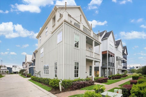 Photo of 8741 Park Kolbe Lane, Houston, TX 77080 (MLS # 46379348)