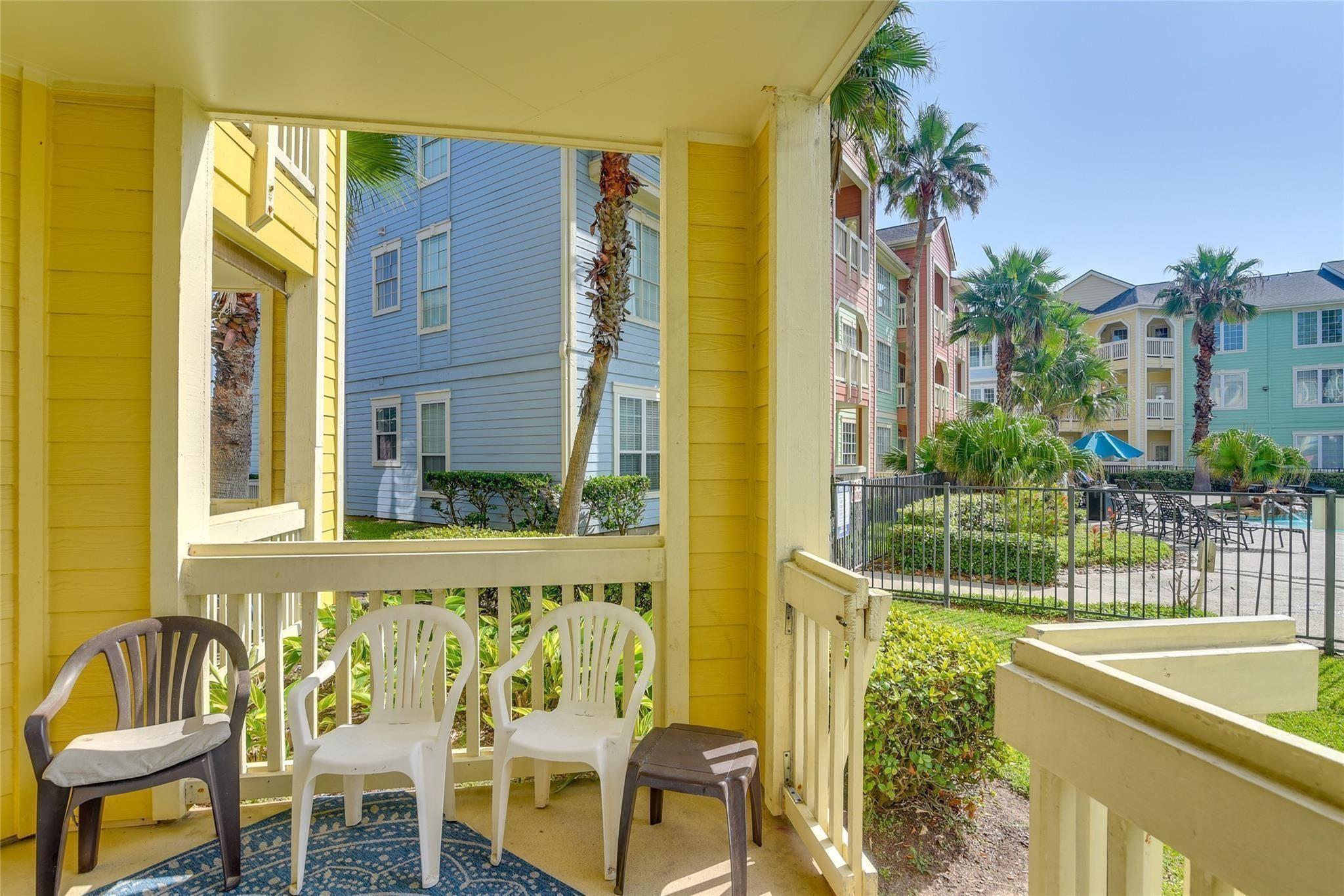 7000 Seawall Boulevard 914