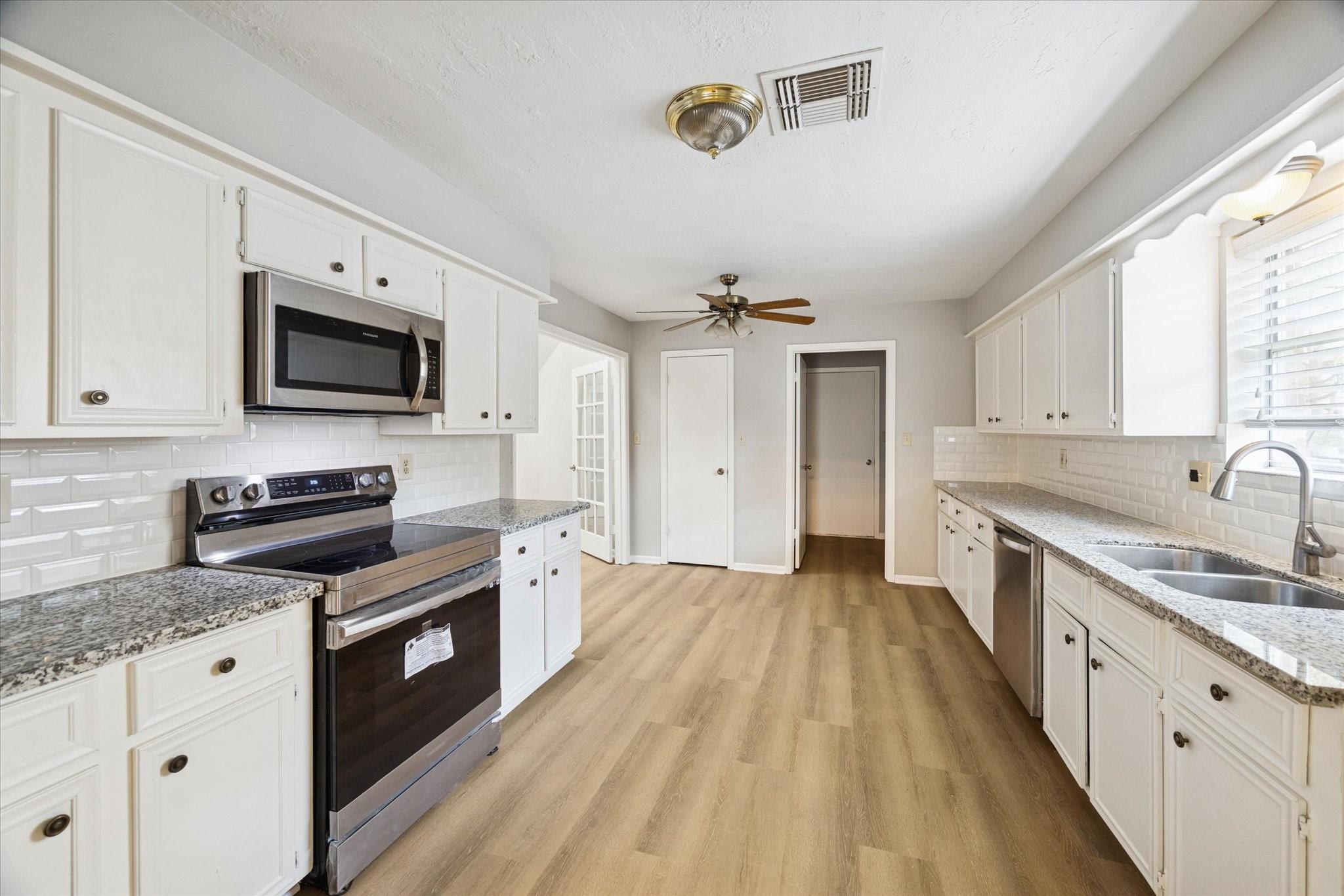 25903 Long Hill Lane