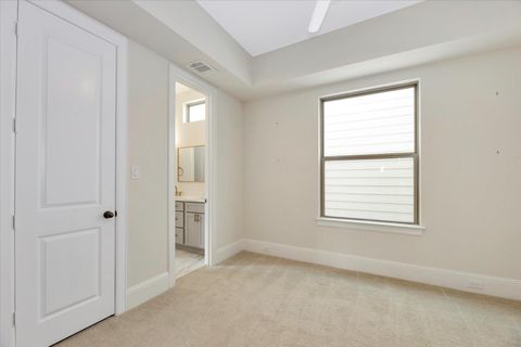 Tiny photo for 540 W 26th Street #A, Houston, TX 77008 (MLS # 78941714)