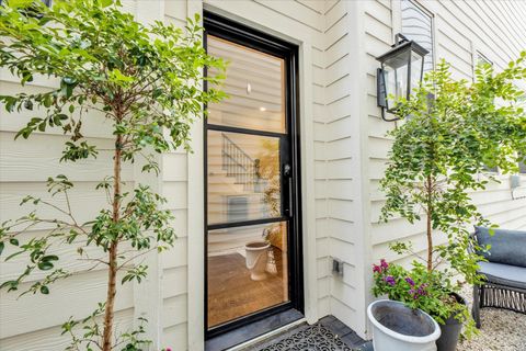 Tiny photo for 540 W 26th Street #A, Houston, TX 77008 (MLS # 78941714)