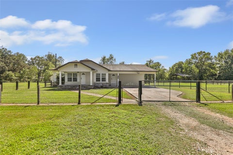 Photo of 198 County Road 2010, Hardin, TX 77575 (MLS # 68632981)