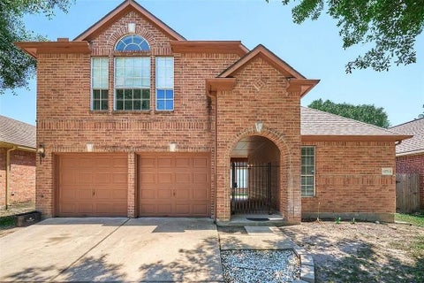 Photo of 13714 Hillingdale Lane, Houston, TX 77070 (MLS # 39520167)