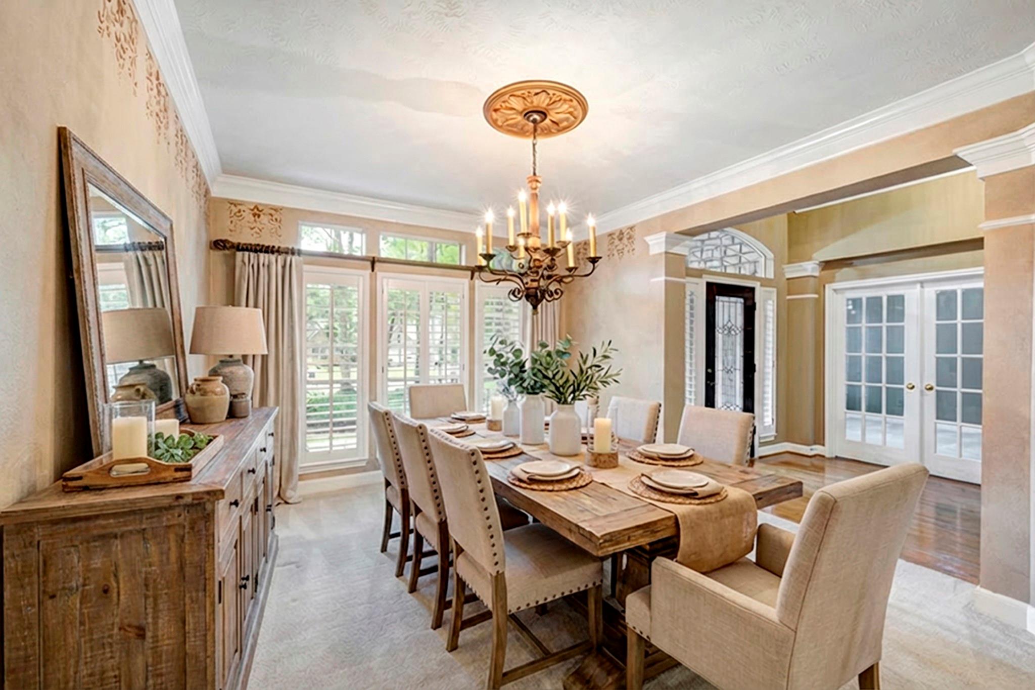 7 Mustang Point Court