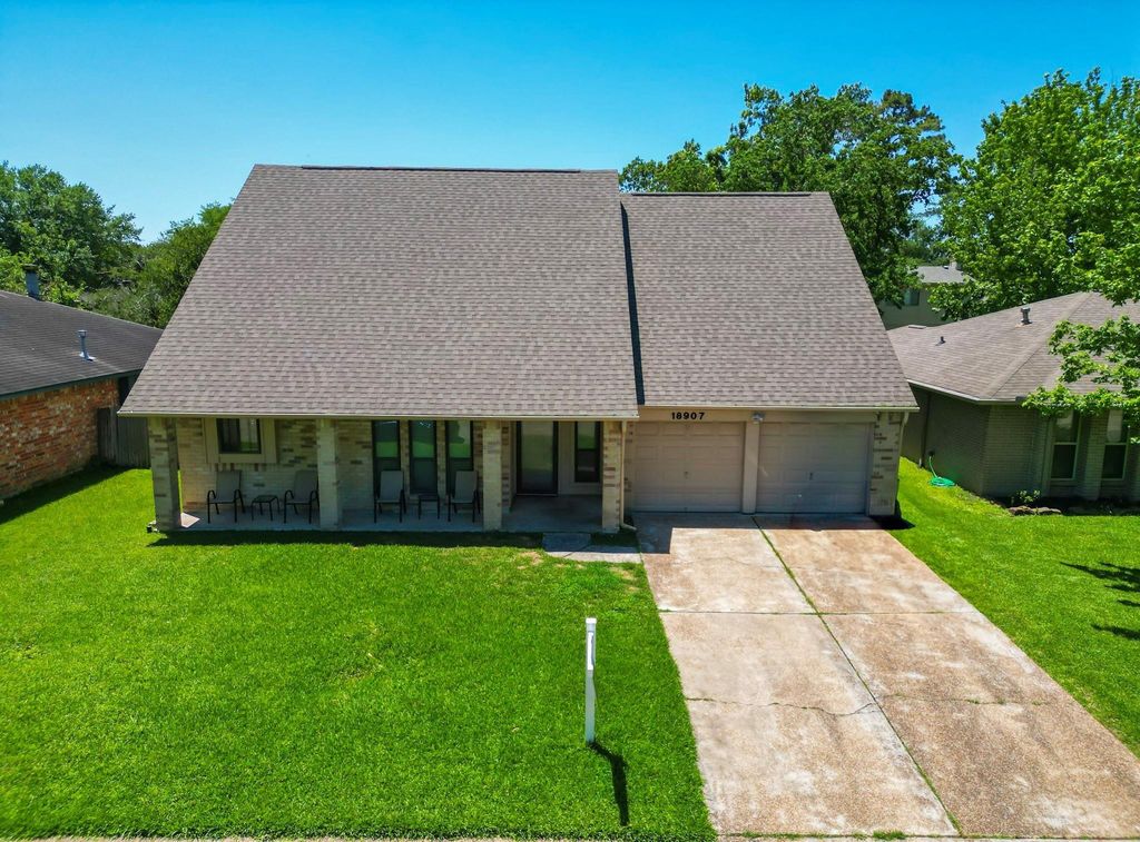 Photo of 18907 Oak Bower Drive, Humble, TX 77346 (MLS # 98144958)