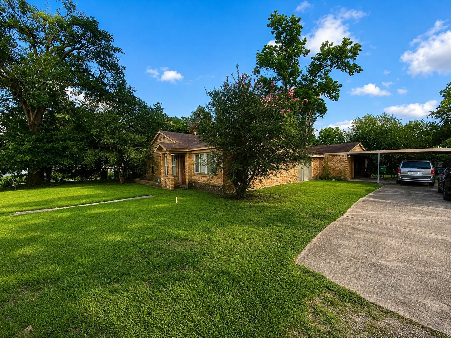 8402 Darlington Drive