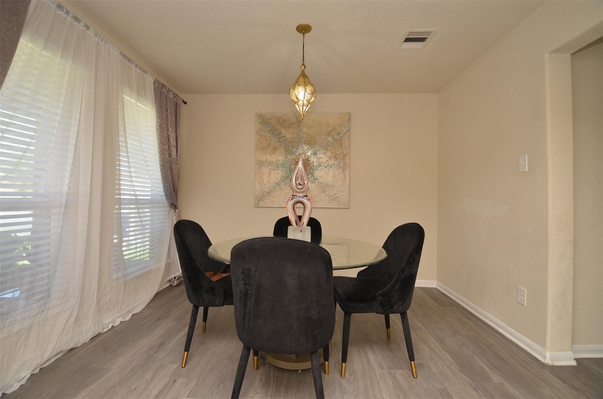 3323 Thicket Path Way