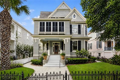 Photo of 1516 Ball, Galveston, TX 77550 (MLS # 94010499)