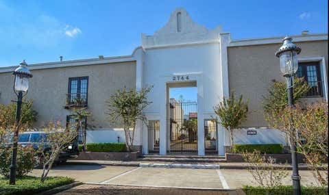 Photo of 2744 Briarhurst Dr Drive #36, Houston, TX 77057 (MLS # 7475623)