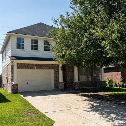 Photo of 12231 Auronia Dr Dr, Houston, TX 77067 (MLS # 97969880)