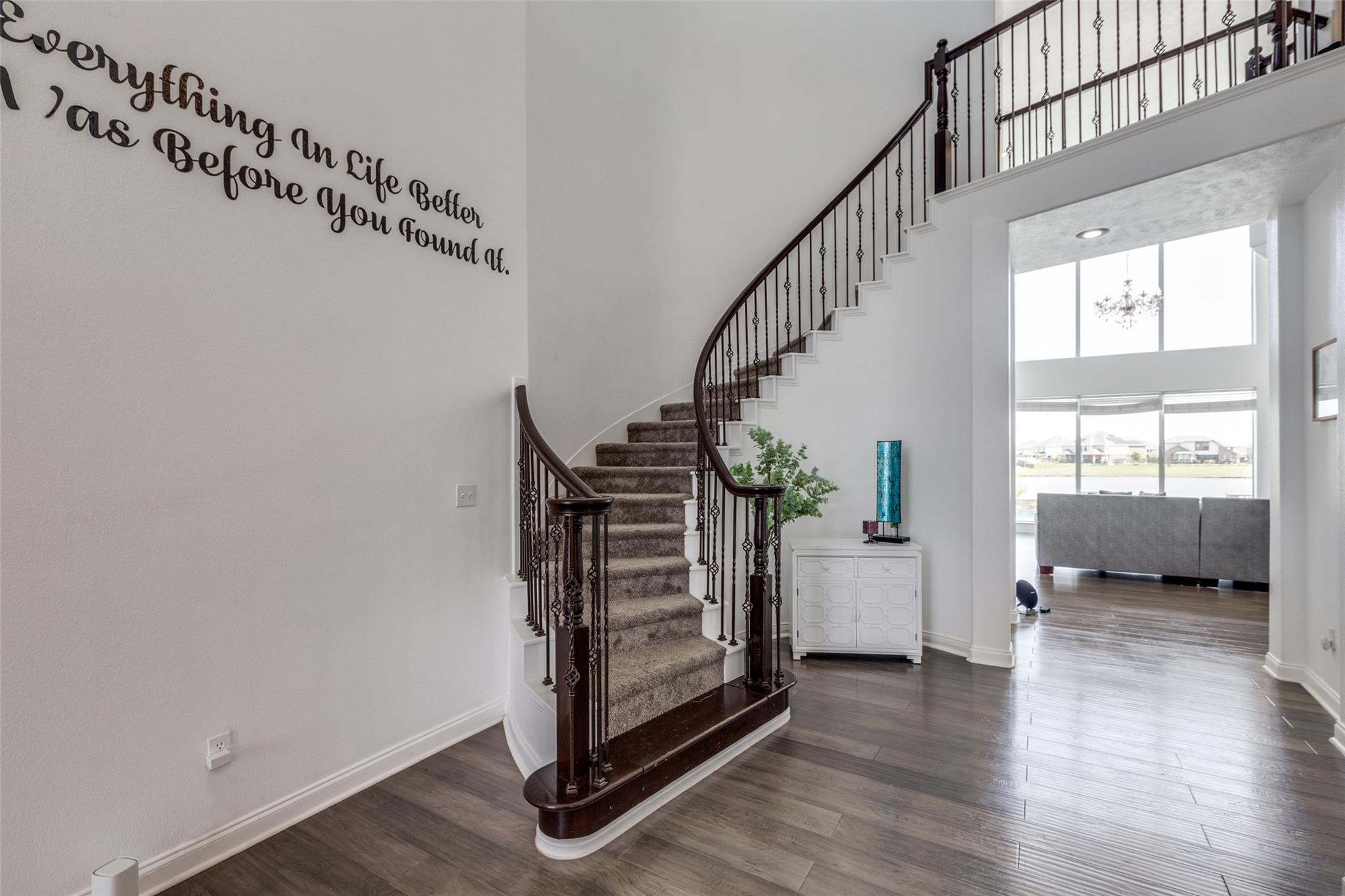 8 Cypress Point Court
