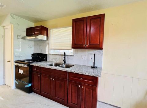 Photo of 7303 Shiner Lane, Houston, TX 77072 (MLS # 30511661)