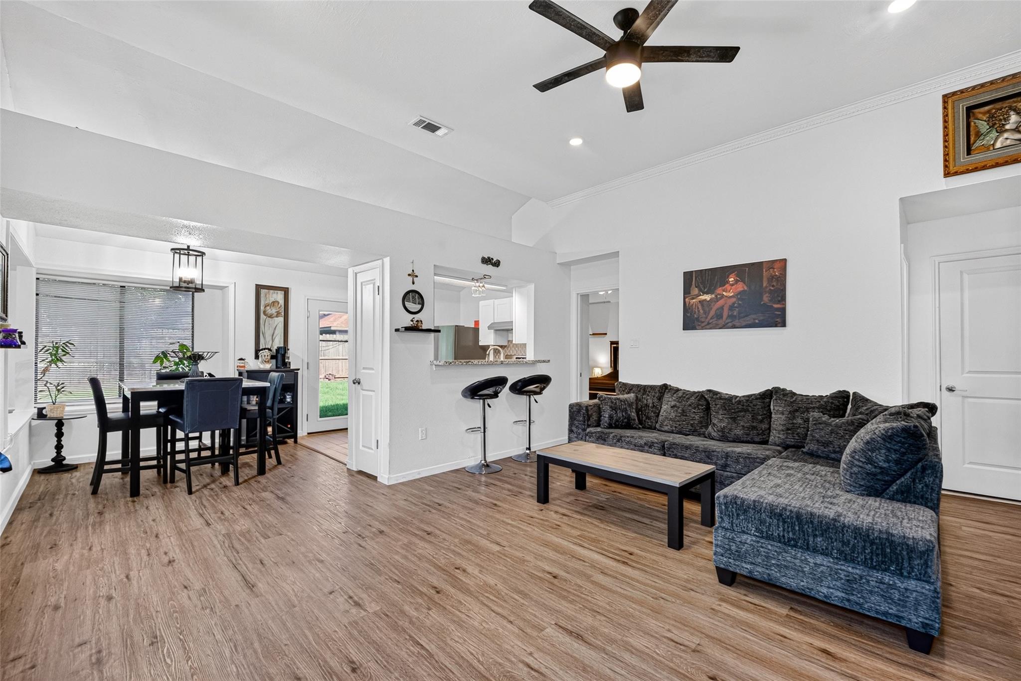 1106 Holbech Lane