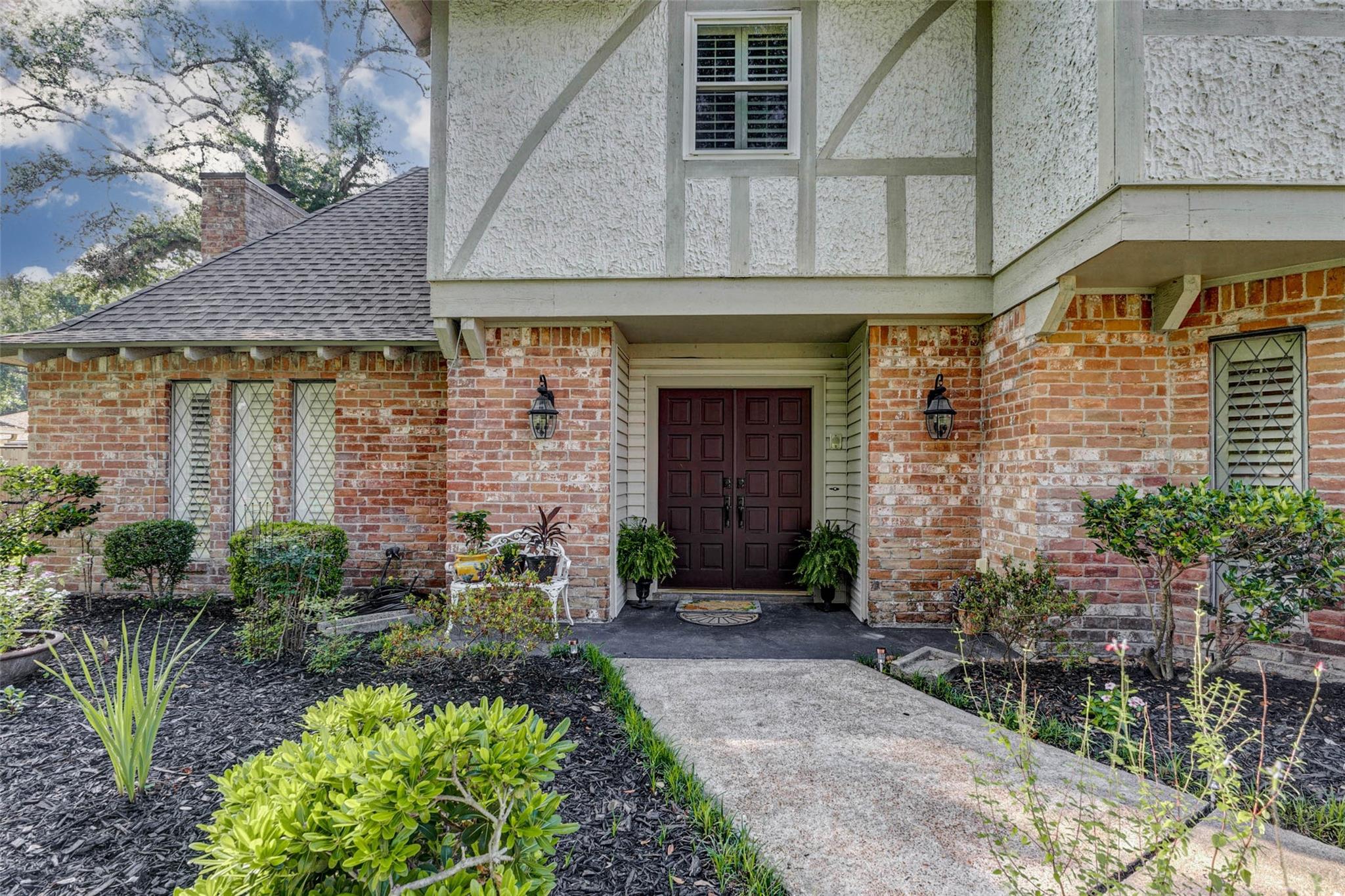 6710 Falling Waters Drive
