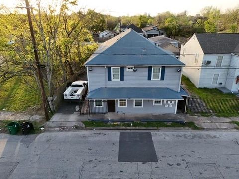Photo of 3522 Sampson Street, Houston, TX 77004 (MLS # 79624398)