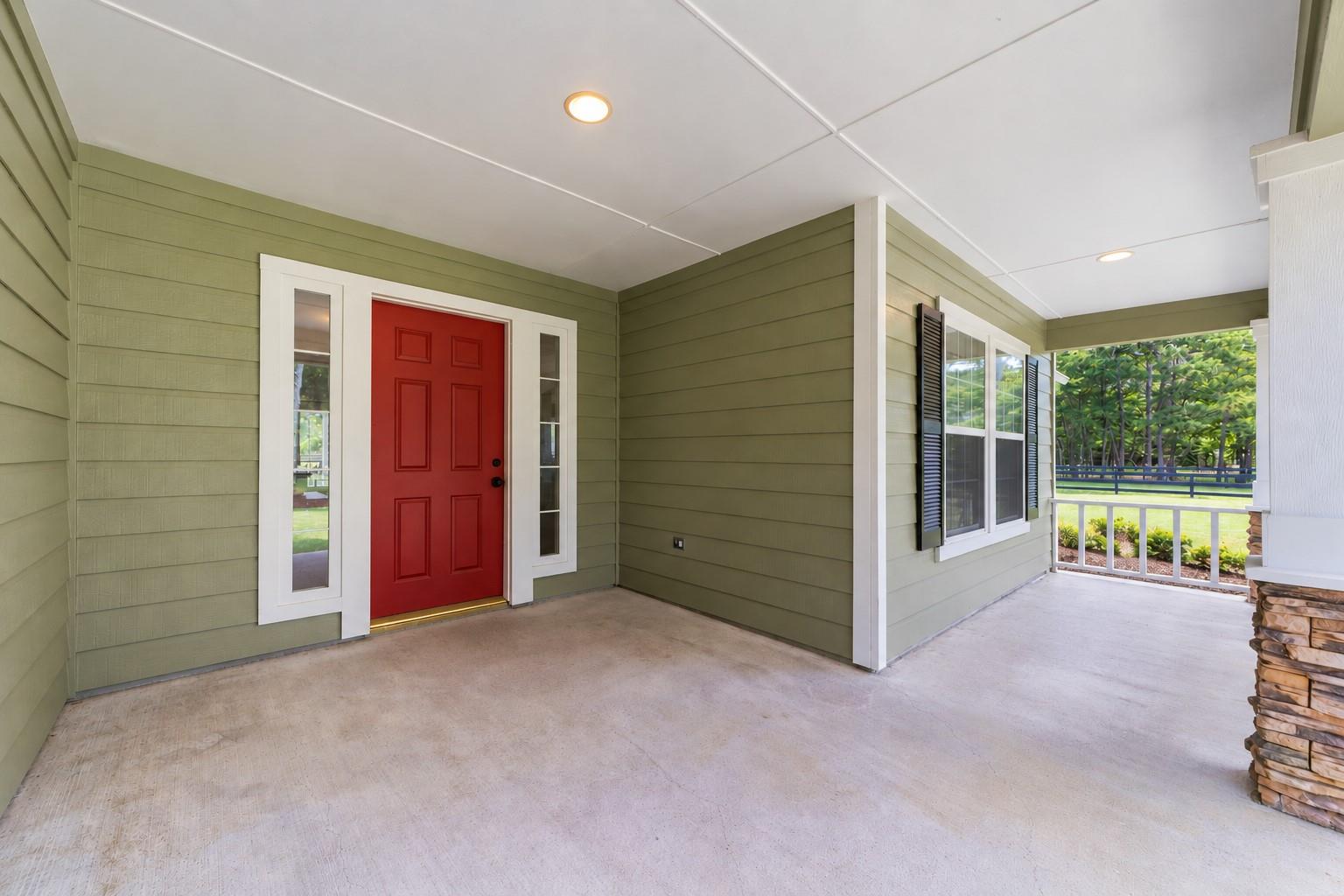 16903 Mustang Trail Drive