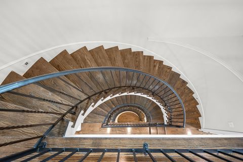 Tiny photo for 3709 Somerset Commons Lane, Houston, TX 77055 (MLS # 72674599)